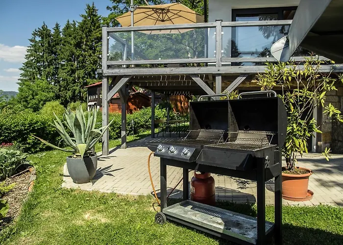 Prachov**** * Йичин