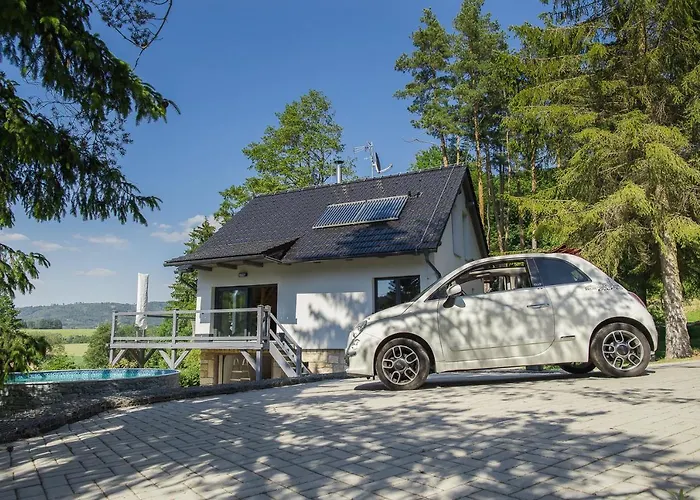 Prachov**** Дом отдыха Йичин