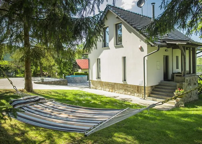 Prachov**** * Йичин